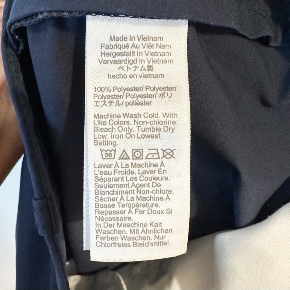 J. Crew Flat Front Golf Shorts Navy Blue 9” inseam sz 32